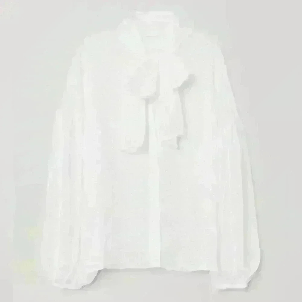 H&M Blouse in airy, pattern-weave fabric. - Picture 2 of 10